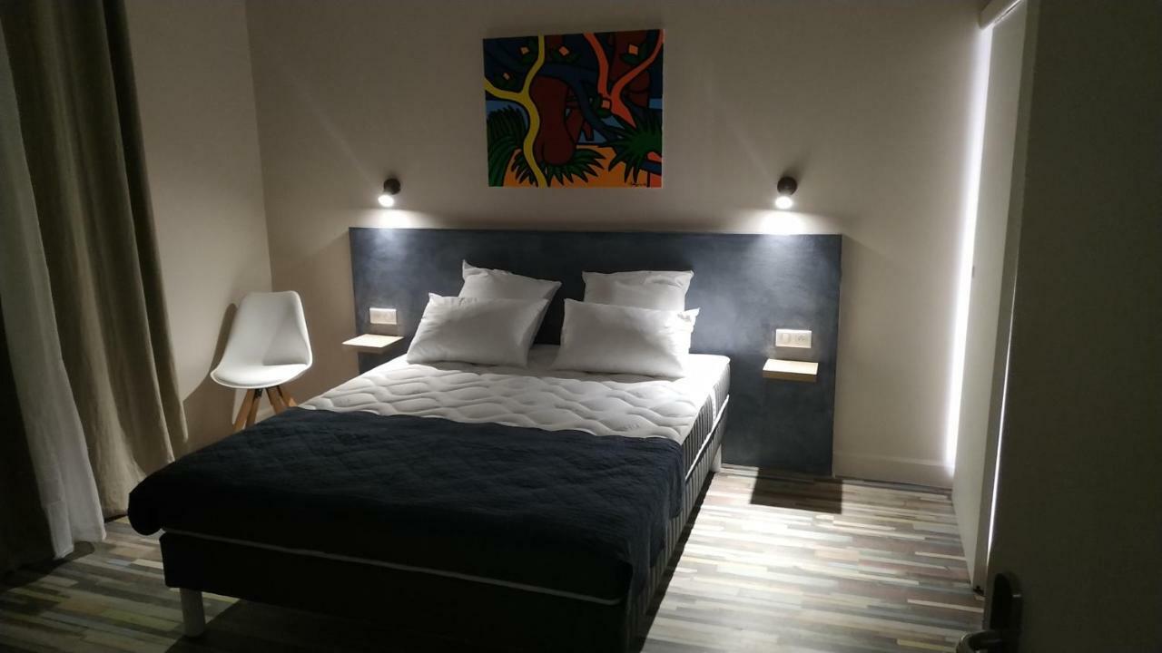 Cote Chambre Hyères Eksteriør bilde